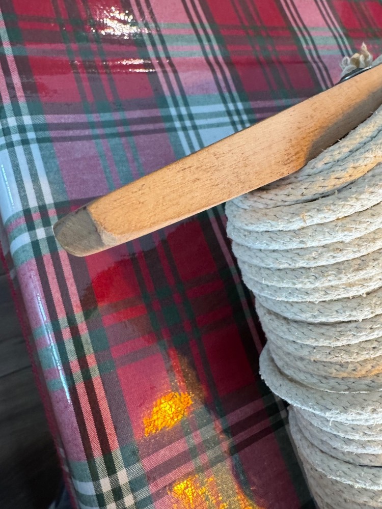 Wood Clothes reel and clothesline, vintage