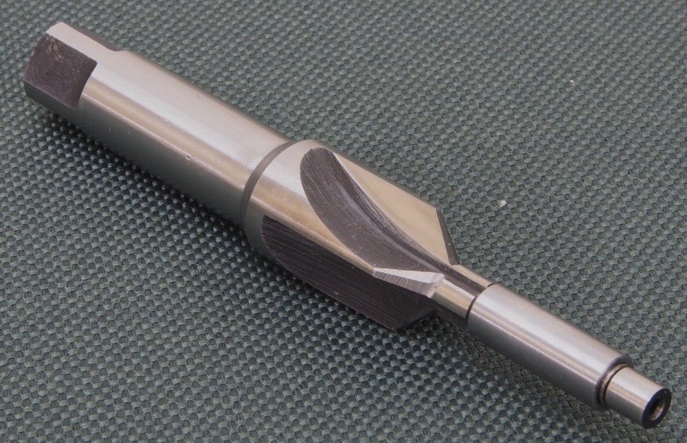 Muzzle Crowning tool, Cuts perfect 90 degree angle 22cal 223 pilots.