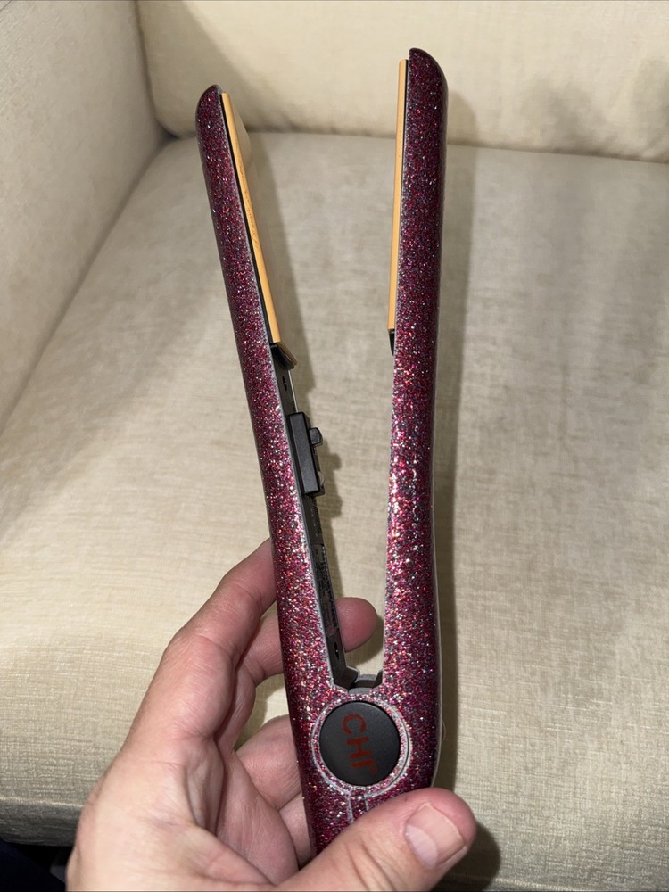 Chi Ceramic Flat Iron Glitter pink Works Great! Excellent Used Condition