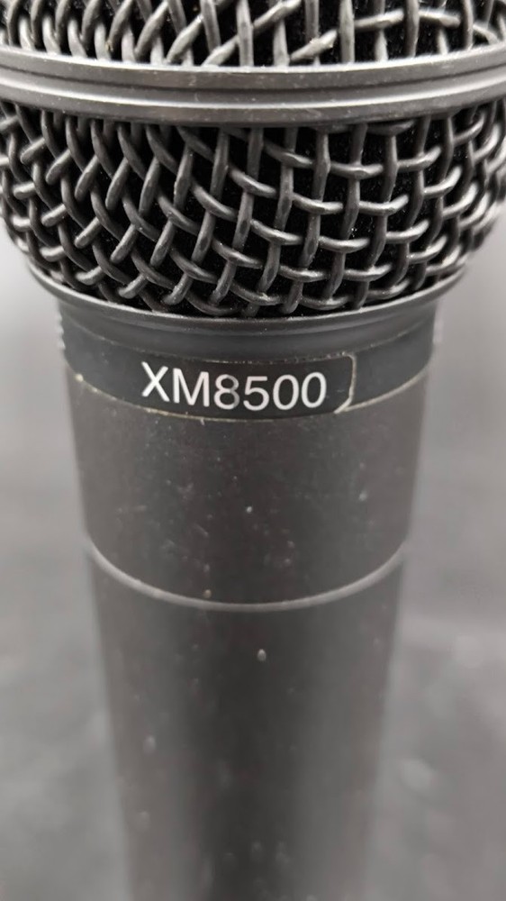 Behringer Ultravoice XM8500 Microphone Used Working Black