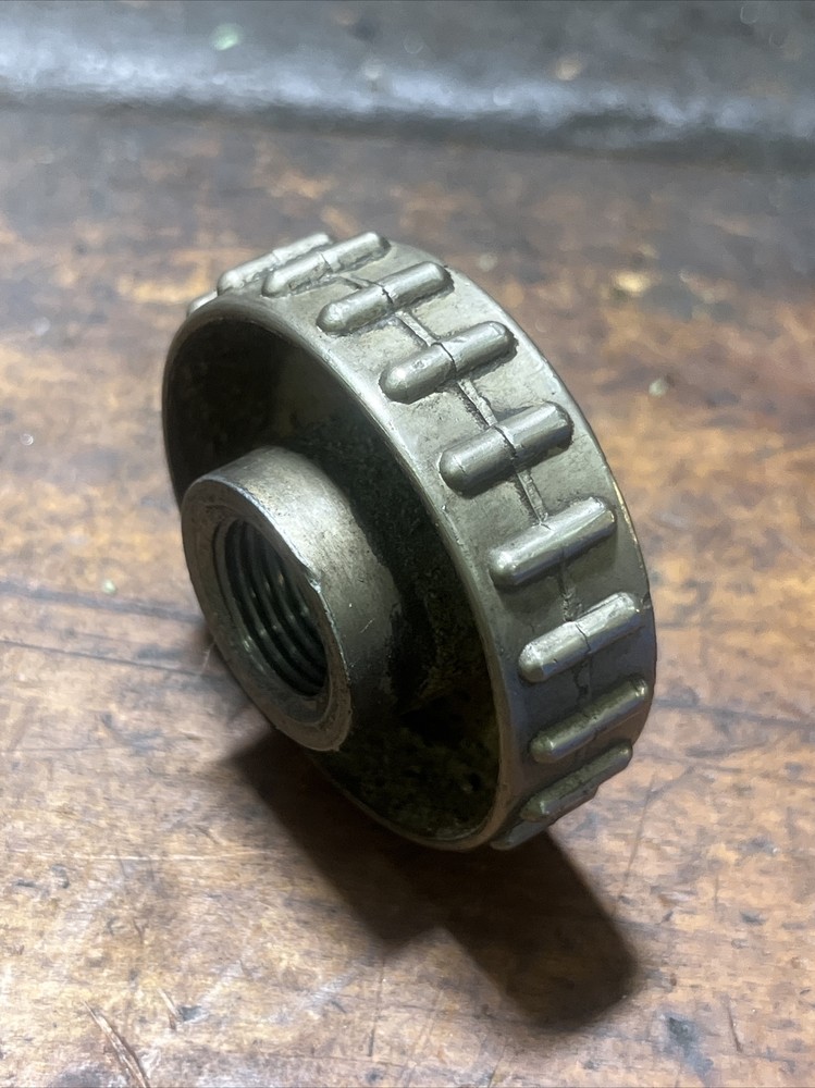 Walker Turner 1300 Series Drill Press Return Spring Knob 5/8-18