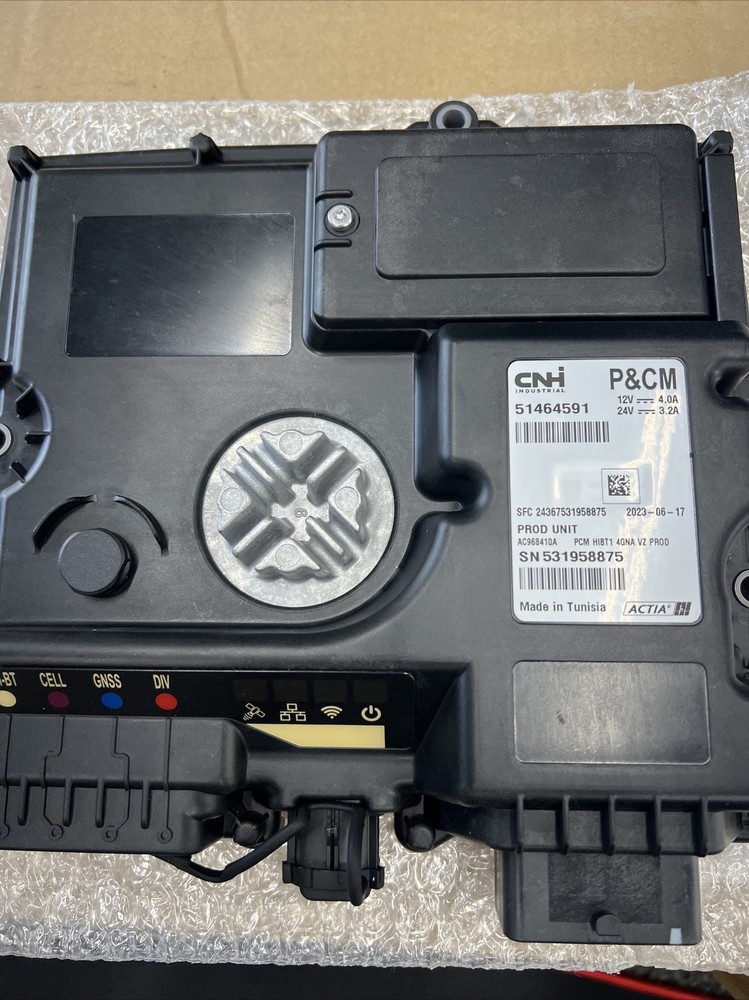 New CNH Industrial 51464591 P&CM Engine Control Module 12V 4.0A 24V 3.2A