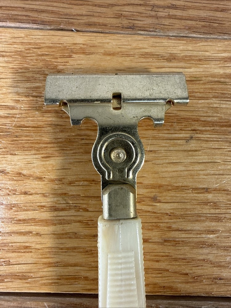 Vintage Schick Eversharp Razor 1940’s Injector