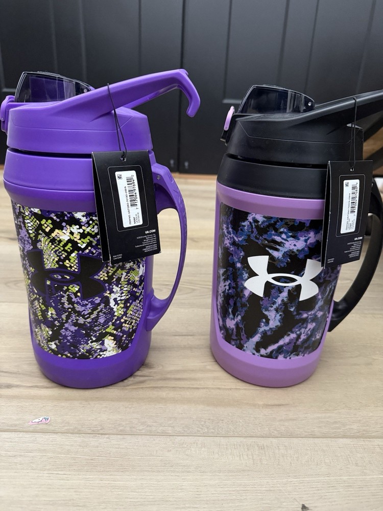 Under Armour 64oz Playmaker Water Jug