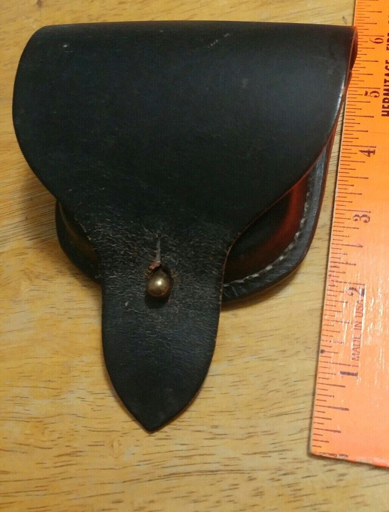 BUCHEIMER CUFF CASE? #441 BLACK LEATHER BELT LOOP 4" X 4"