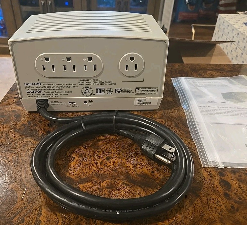 APC Line R 1200 Automatic Voltage Regulator