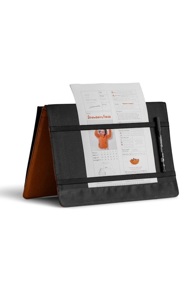 MUUD Fiola Project folder, file folder, pattern holder