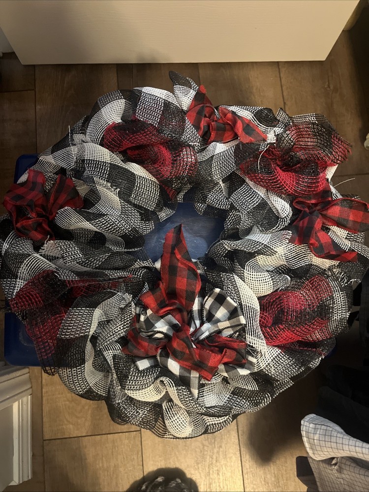 New Black, White And Red Mesh Wreath With Bows