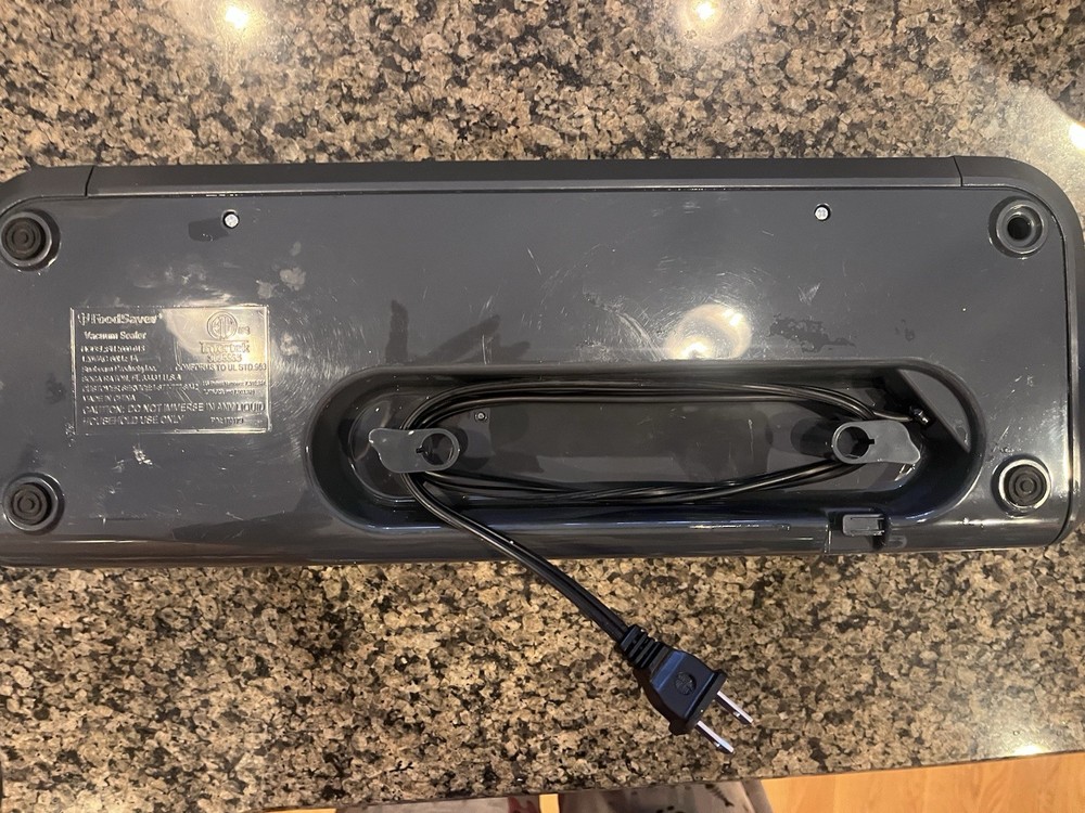 Food Saver Vacuum Sealer Model 2000-015