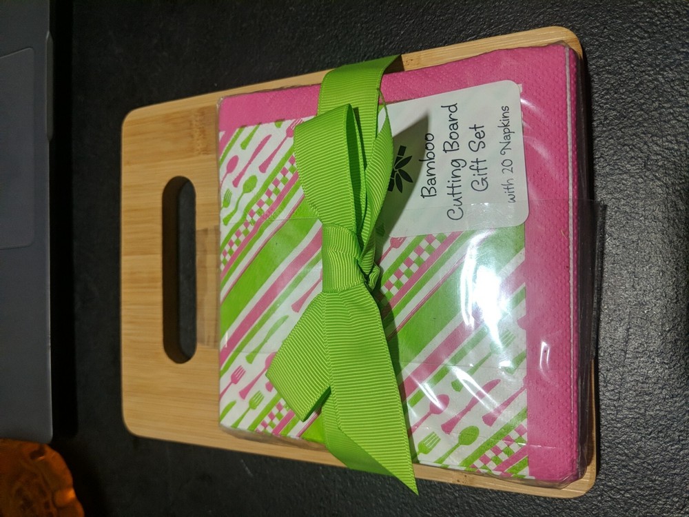 Brownlow Gifts Bamboo Gift Cutting board