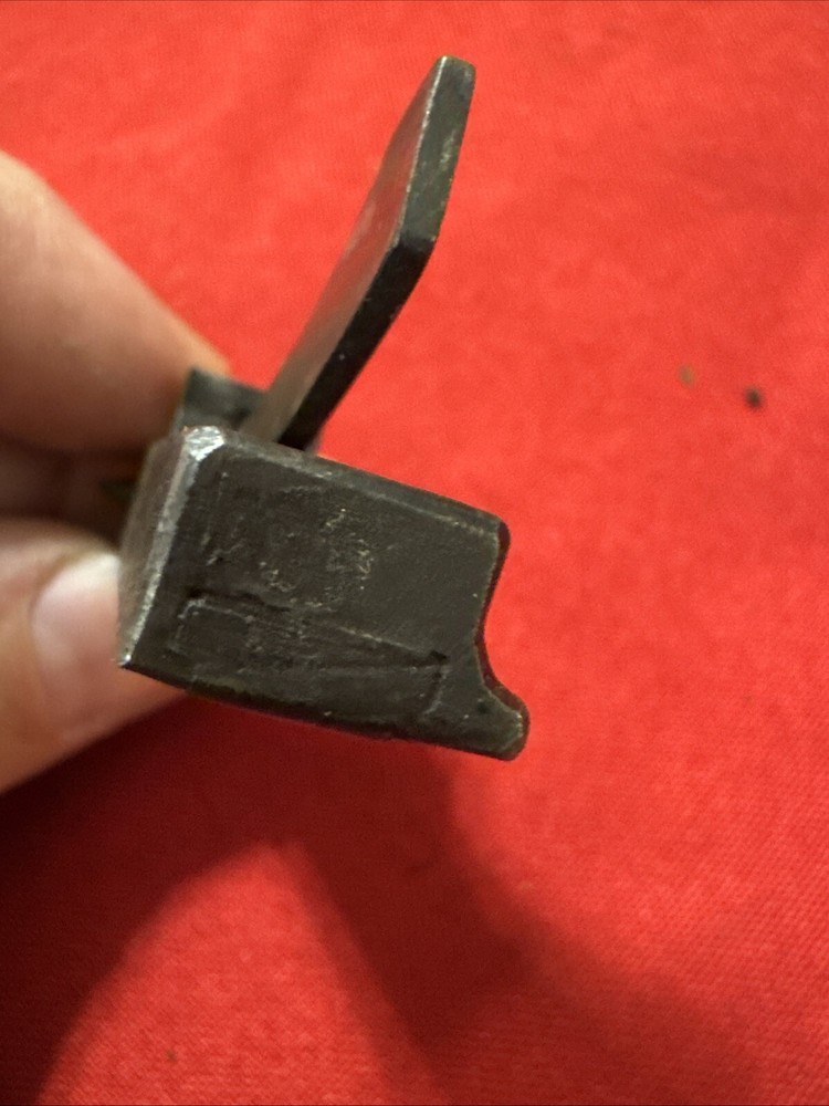 WW2 Japanese Arisaka Type 99 Bolt Release Stop 6073