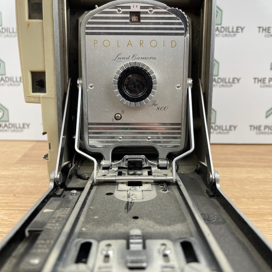 Vintage Polaroid Land Camera Model 800 Tan Brown Folding Instant Camera Untested