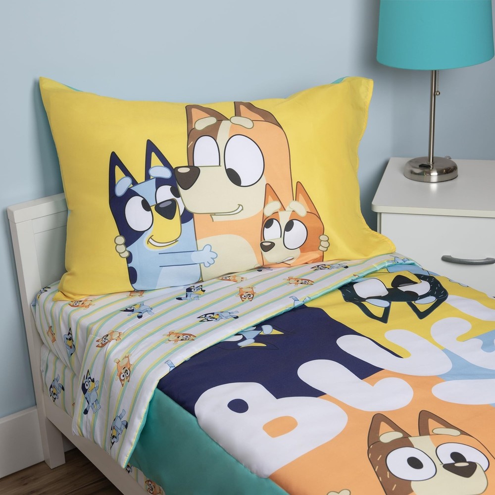 Bluey 4 Piece Toddler Bedding Set – Includes Comforter, Sheet Set – Fitted To...