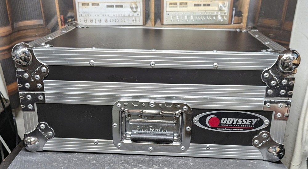 Odyssey innovative design turntable case