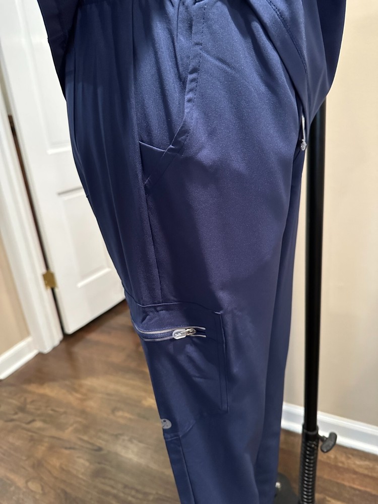 Contego Active Stretch Navy Scrub Set - Size Small - NWT