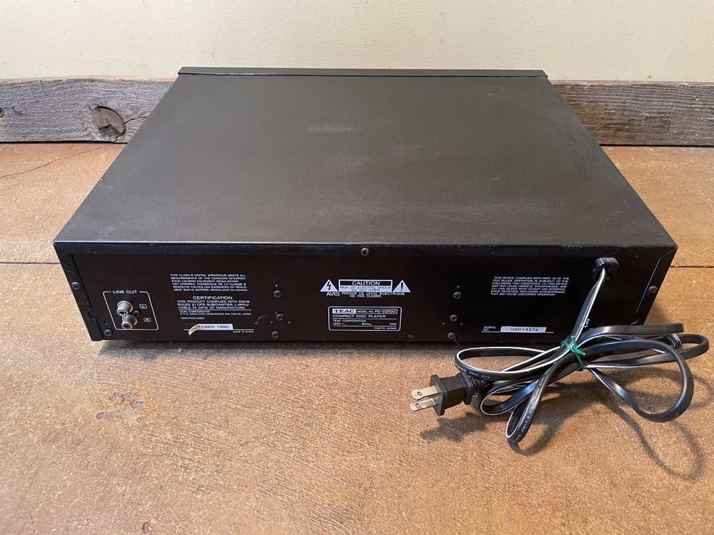 TEAC PD-D2500 5 Disc CD Carousel Changer Player No Remote - 1998 - Works!