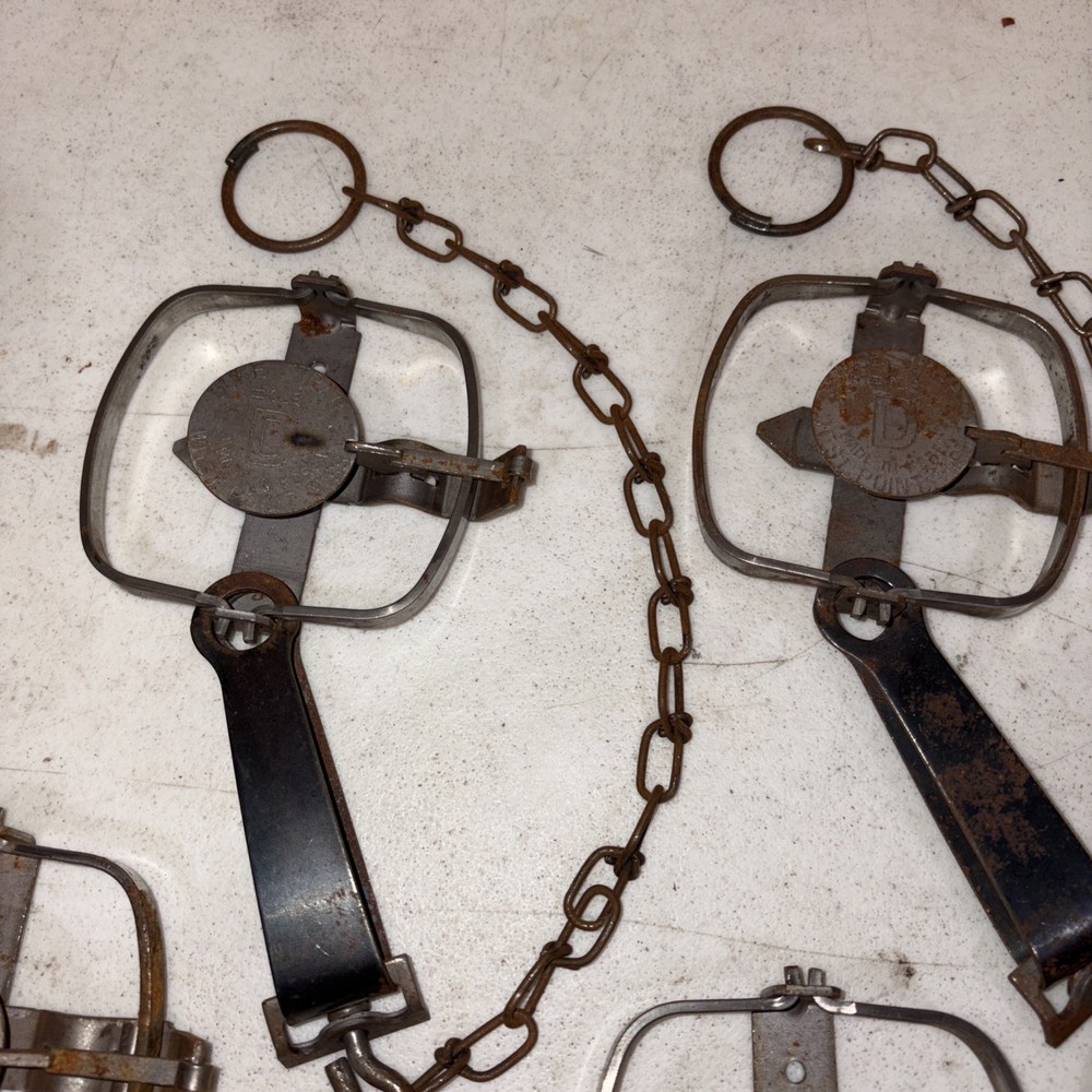 4 New Duke # 0 Long Spring Traps Free Shipping!! Some Rust