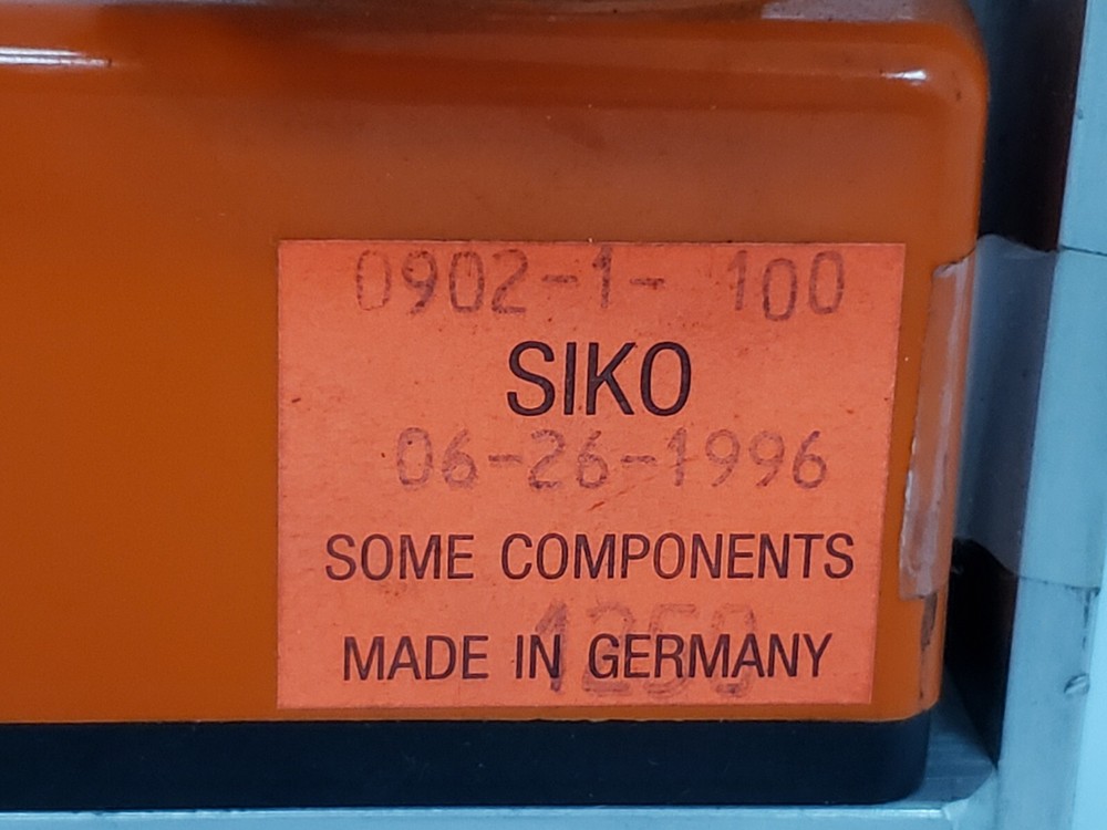 SIKO 0902-1-.100 DIGITAL POSITION INDICATOR, 5-DIGIT CLOCKWISE