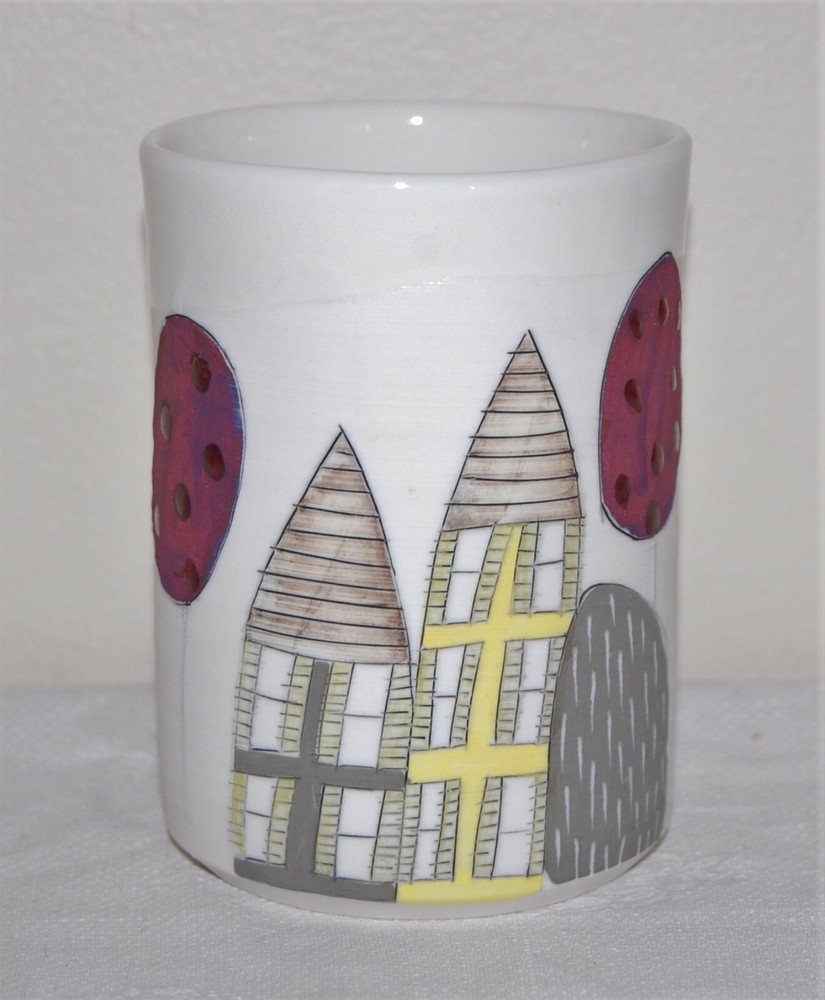 Unique Brid Lyons ~ Ireland ~ Handcrafted Studio Pottery Vase / Cup
