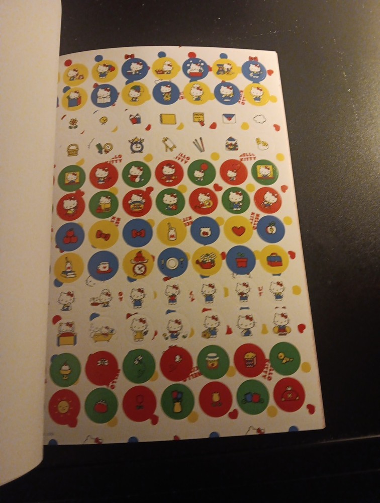 1000 STICKERS /STICKERBOOK HELLO KITTY NEW