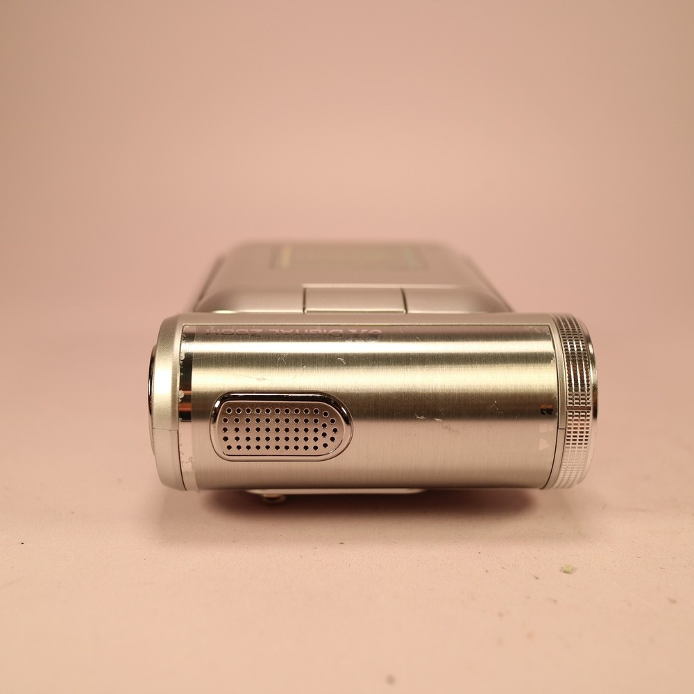 Medion MD 85544 Handheld Compact Digital Video Recorder Silver Tested