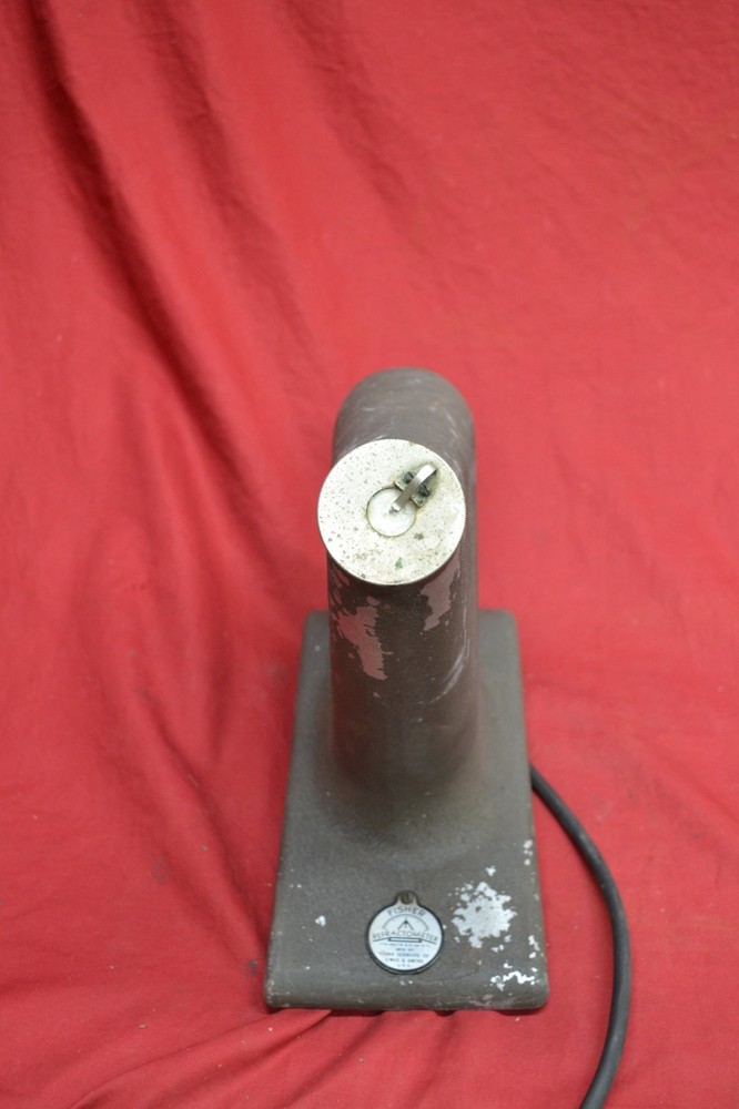 VINTAGE FISHER REFRACTOMETER