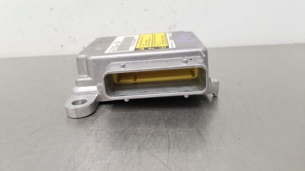 04 CHEVY SSR SRS CONTROL MODULE 12246615