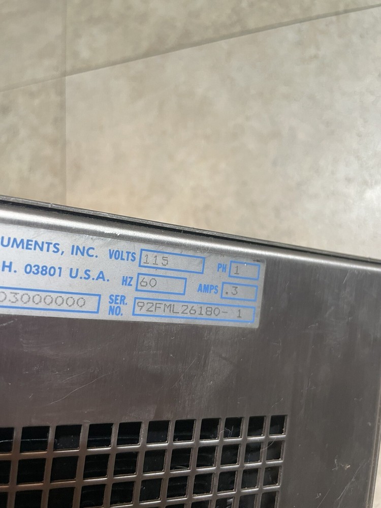 NESLAB INSTRUMENTS AEROCOOL 250 Powers On Cooler Circulator 115 Volts 60 Hz
