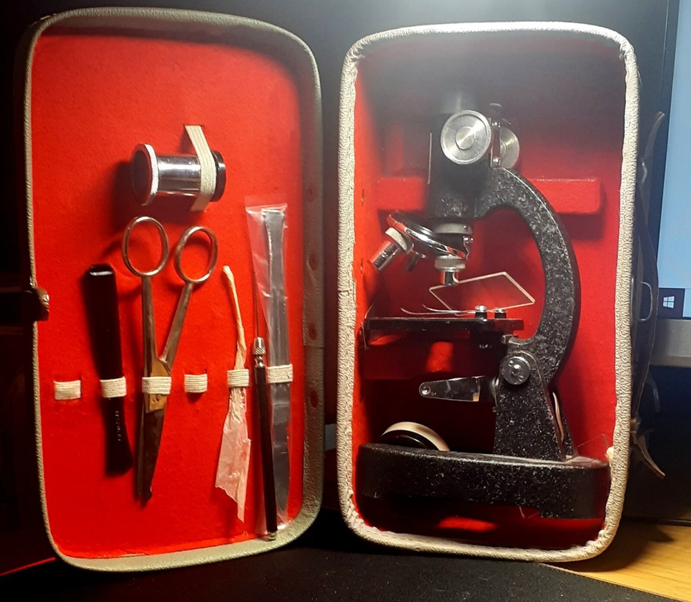 Vintage Microscope Sans & Streiffe N0. 515