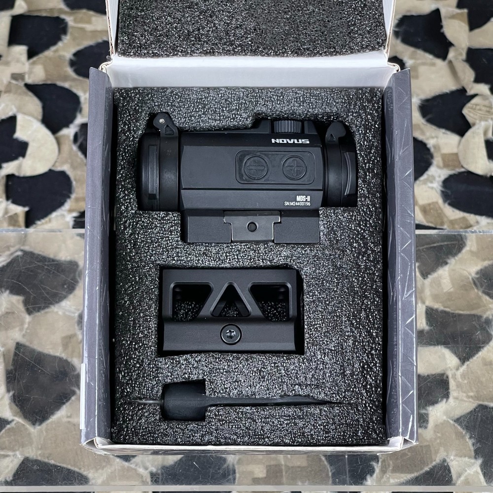 NEW Novus Precision Optic Micro Red Dot Sight (MDS-02-RD-BLK)