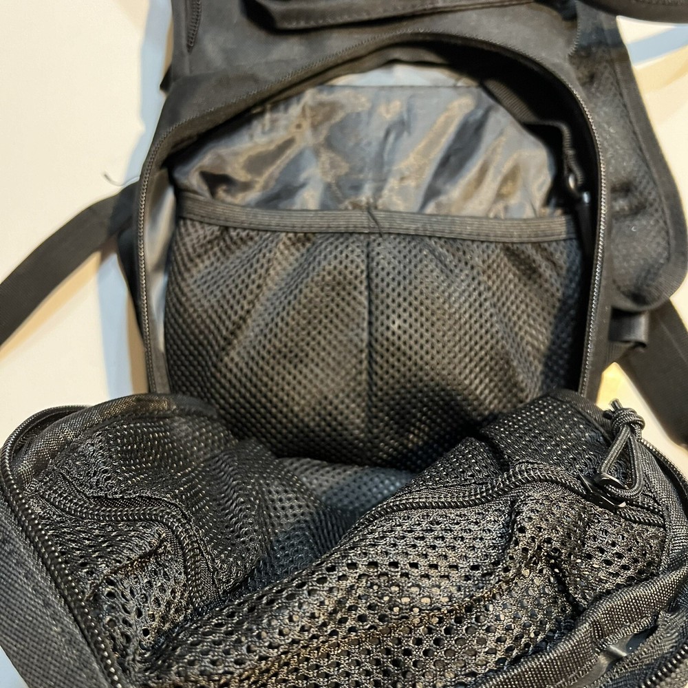 Tactical Molle Hydration Pack Backpack with 3L TPU Water Bladder Military Daypac