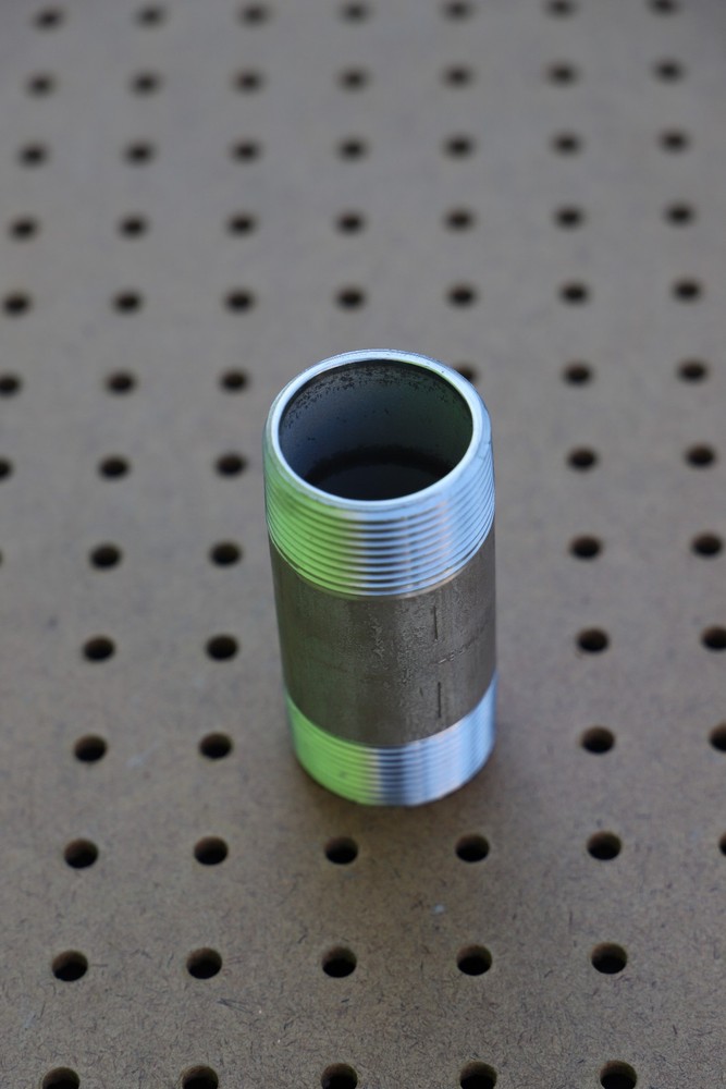 STAINLESS STEEL BARREL PIPE NIPPLE THREADED