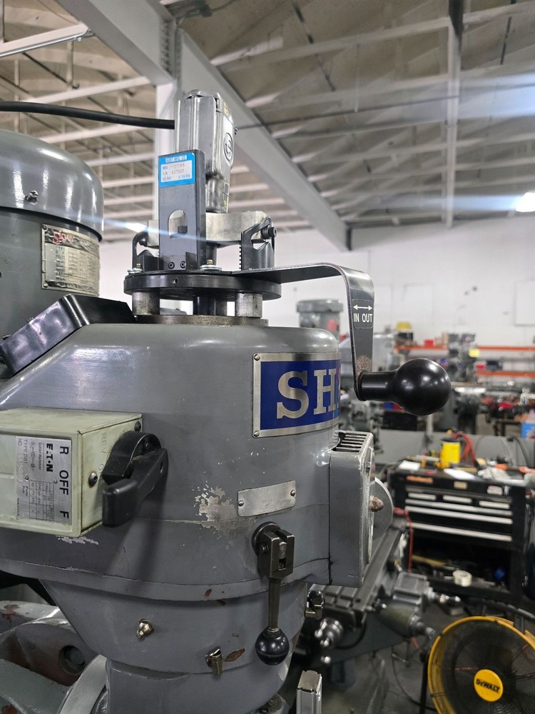 Sharp LMV -MP2 Mill w/Acu-Rite MP2 Millpwr Control, Kurt PDB