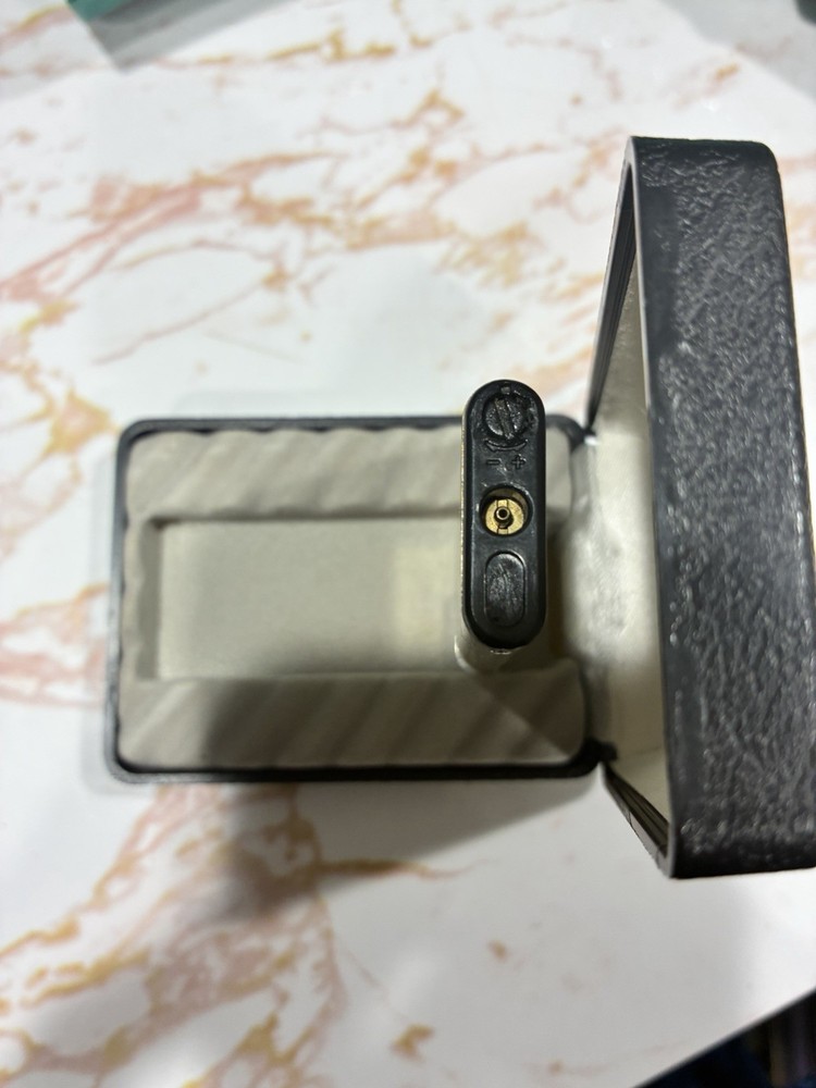 Vintage Colibri Electro-Quartz Lighter Engraved AAS Patterned