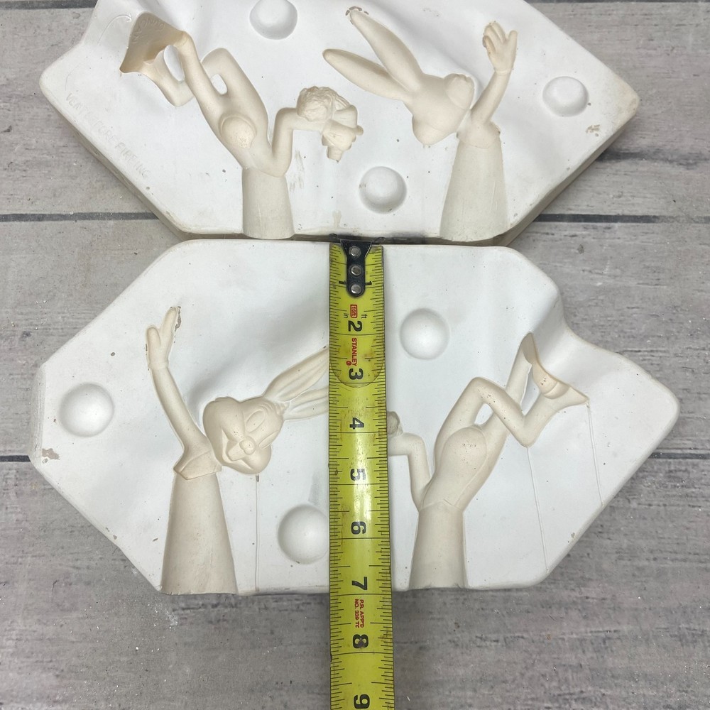 Vintage 1975 Duncan Ceramic Casting Mold Buggs Bunny #105B