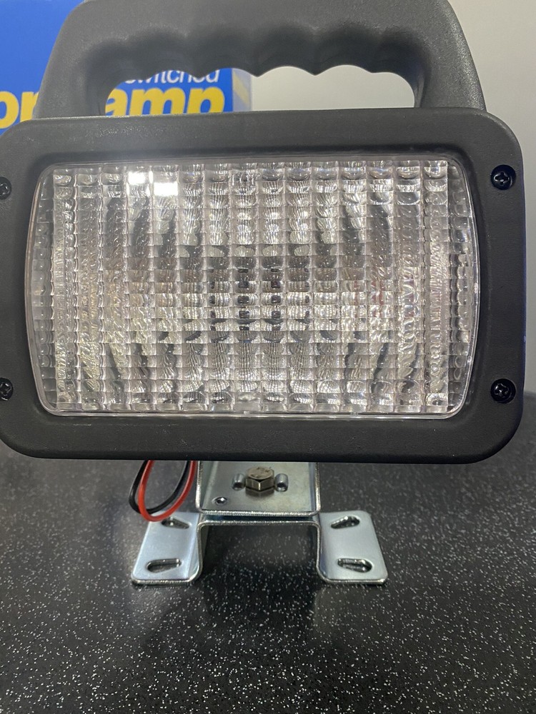 RING SWITCHED WORKLAMP 12/24 VOLT RECTANGULAR HALOGEN BRIGHT/LONG BEAM HANDGRIP