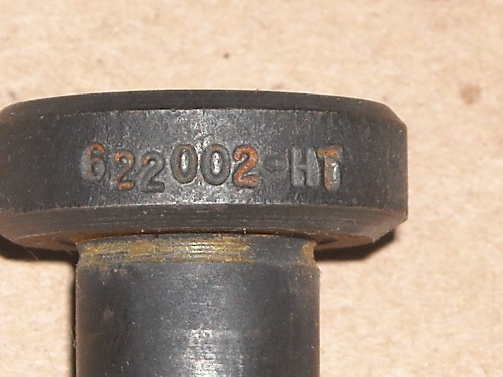 Universal #622002, Rest Button, 4pc, New Old Stock