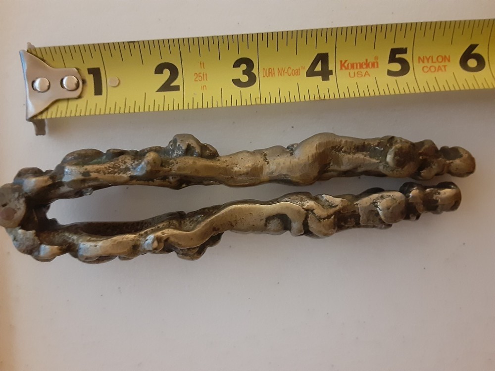 VTG./ ANTIQUE SOLID BRASS NUTCRACKER W/ CHERUB HANDLES