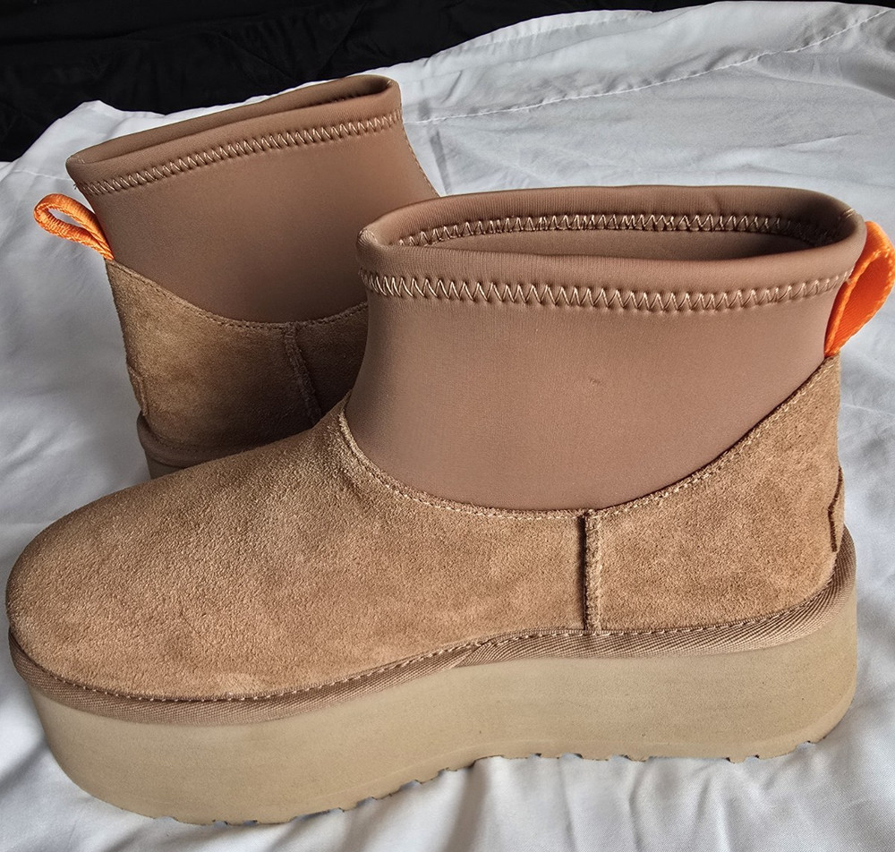 UGG Size 9 Classic Mini Dipper Platform Chestnut NEW Boots