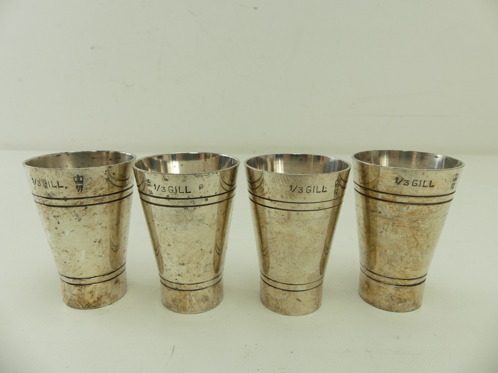 (ref288AV) 4 Matching Bonzer Tot Measurers