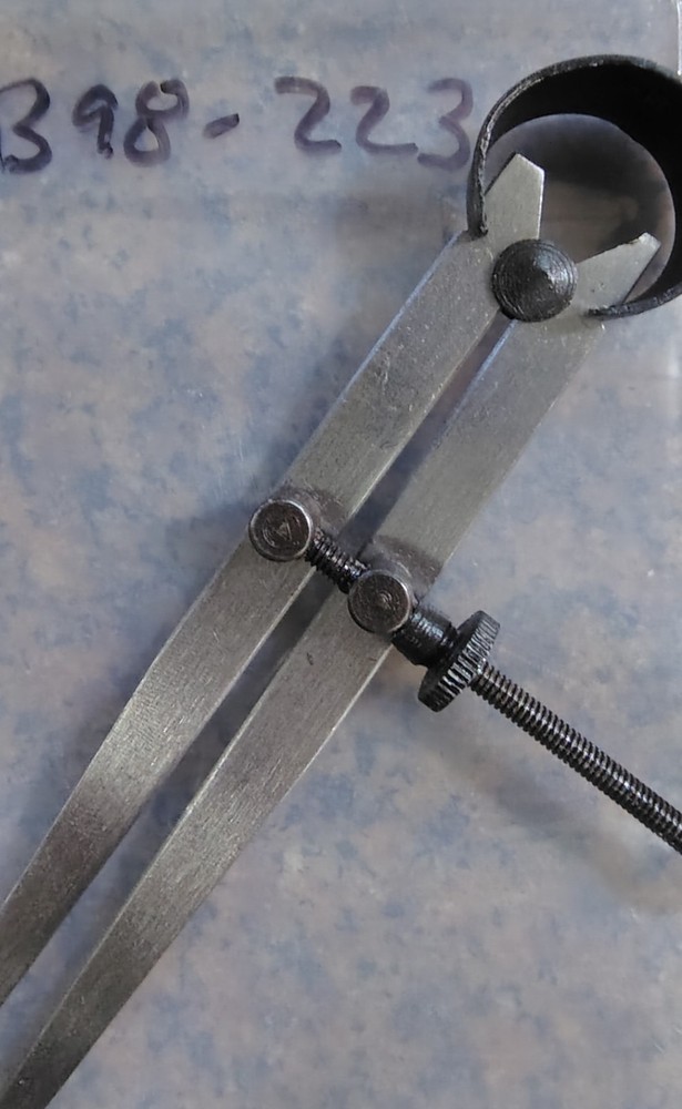 🗽 VINTAGE 6" ID CALIPER