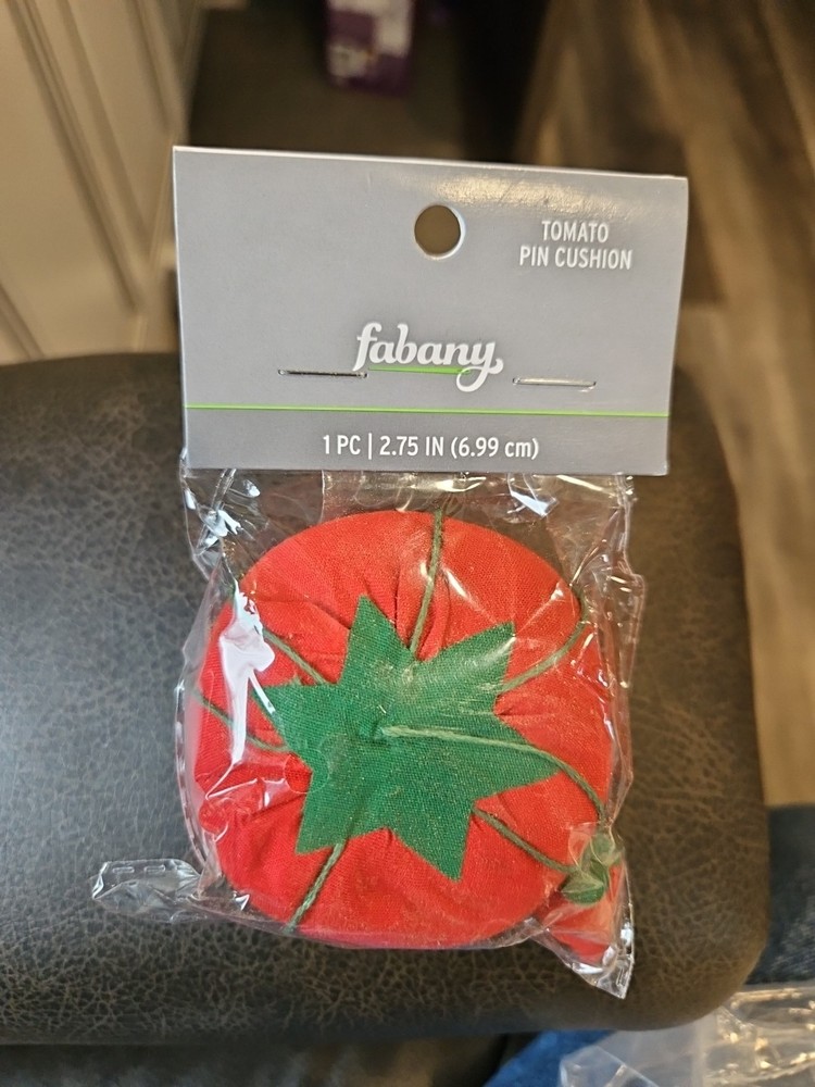 Fabany Tomato Pin Cushion