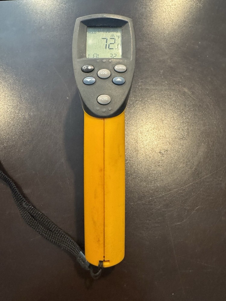 FLUKE 66 IR THERMOMETER Tested Working