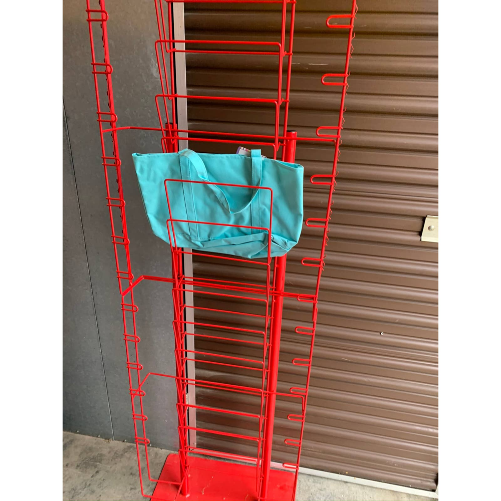 Used Melissa & Doug Red Mat Display Unit