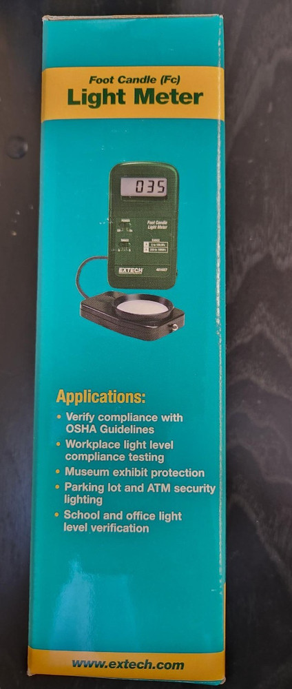 Extech Instruments 401027 Foot Candle Light Meter - Pocket Size