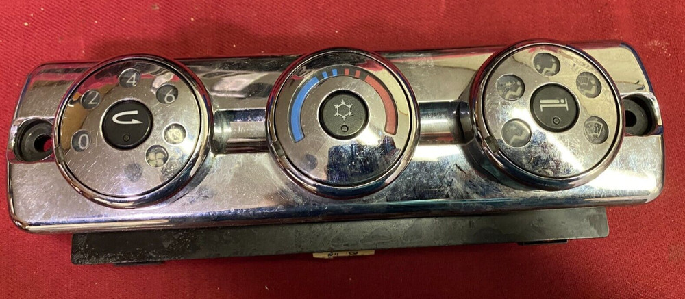 Freightliner A22-60645-501 Climate temperature control panel  HVAC CHROME FACE