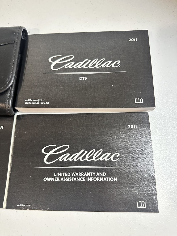 2011 Cadillac DTS Owners Manuals Set