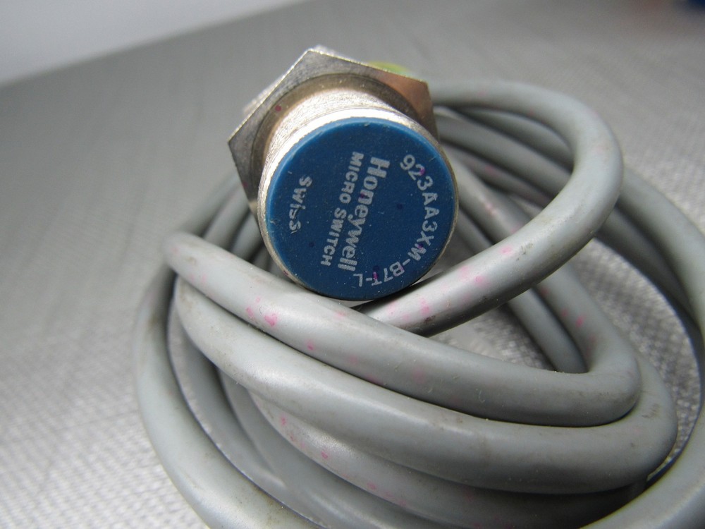 Honeywell Micro Switch 923AA3XM-B7T-L