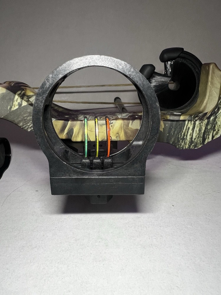 Bear Archery Limitless RTH Compound Bow ** Missing String**