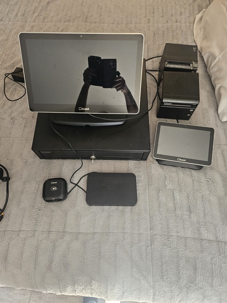 Toast Flex TT200 POS System Touch Screen w/ Printer, card reader & Cables